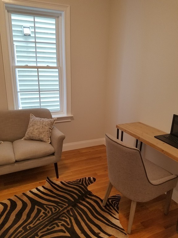100 Webster St # 1 Property Photo 10