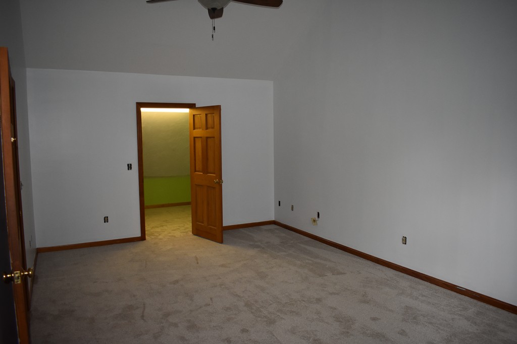 35 Woodland Ave # 35a Property Photo 10