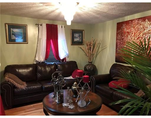 61 Mendon Rd Property Photo 4
