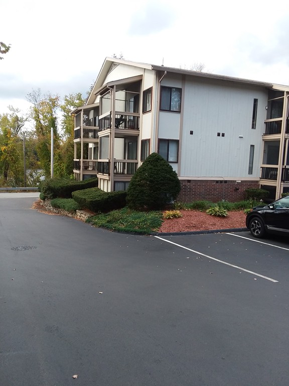 1461 Pawtucket Blvd # 12 Property Photo 15