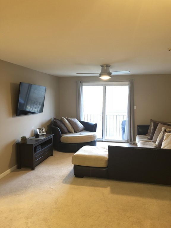 23 Pine St # K Property Photo 5