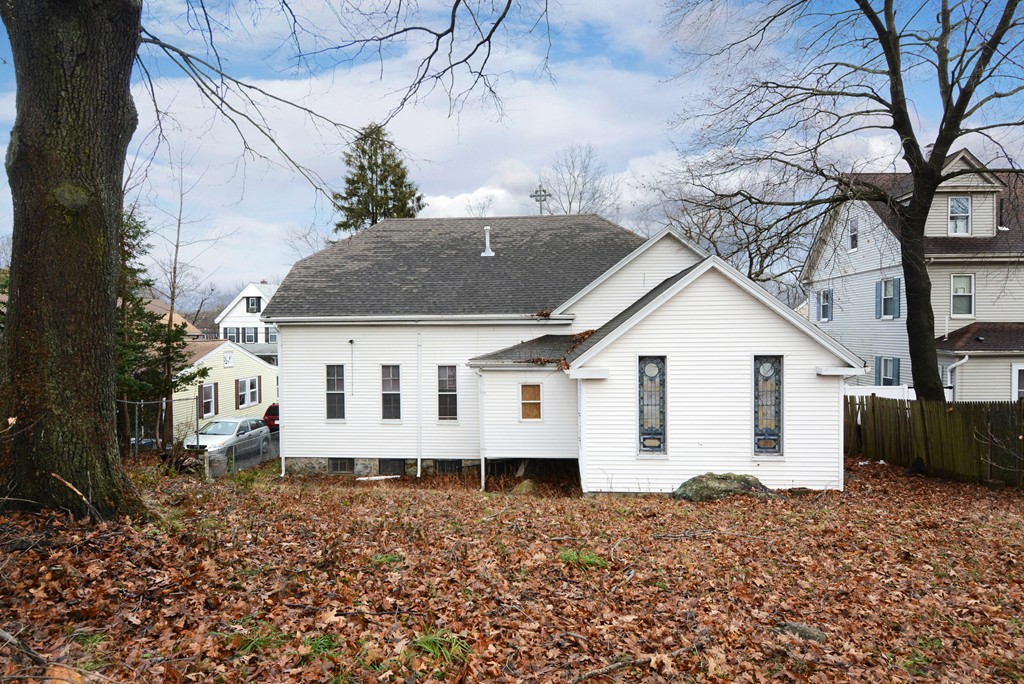 95 Rockland St Property Photo 2