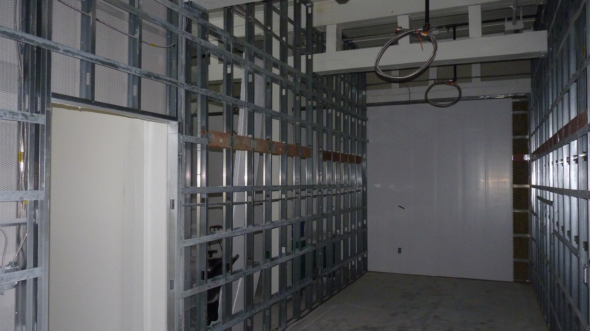 1 Cabot Street Property Photo 4