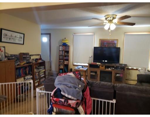 20 Sandy Ln Property Photo 3