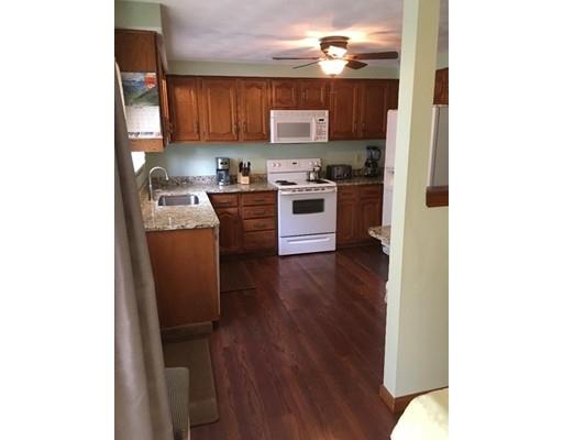 39 Slade Ave Property Photo 8