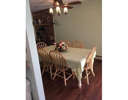 39 Slade Ave Property Photo 10