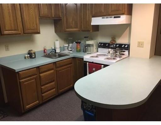 39 Slade Ave Property Photo 21