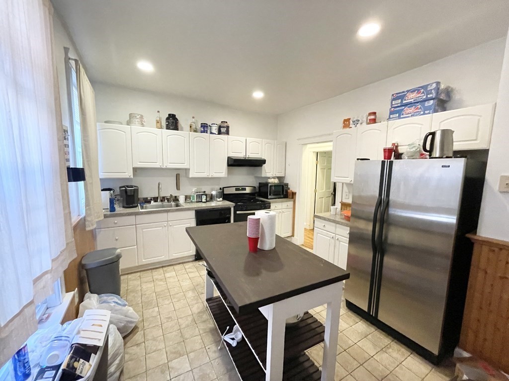 37 Hillside Street # 1 Property Photo 2