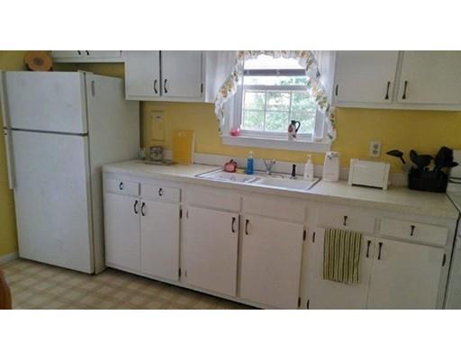 20 Sycamore Ln Property Photo 4