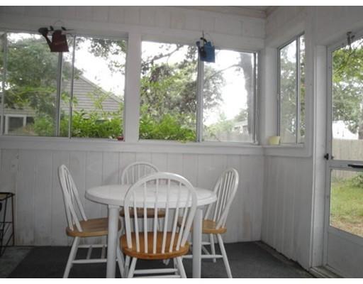 20 Sycamore Ln Property Photo 5