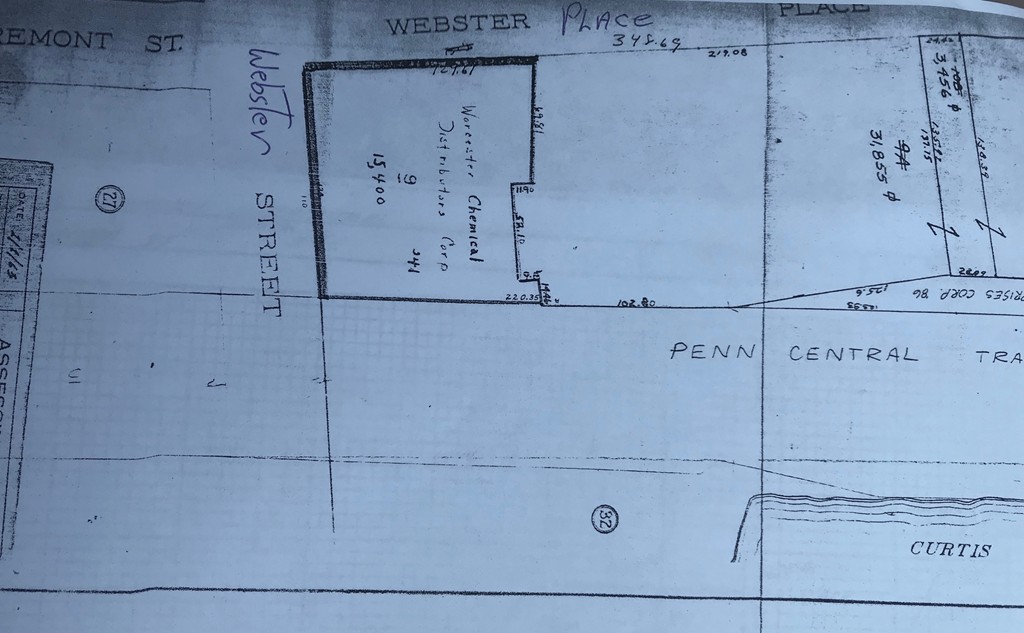 110 Webster Street Property Photo 29