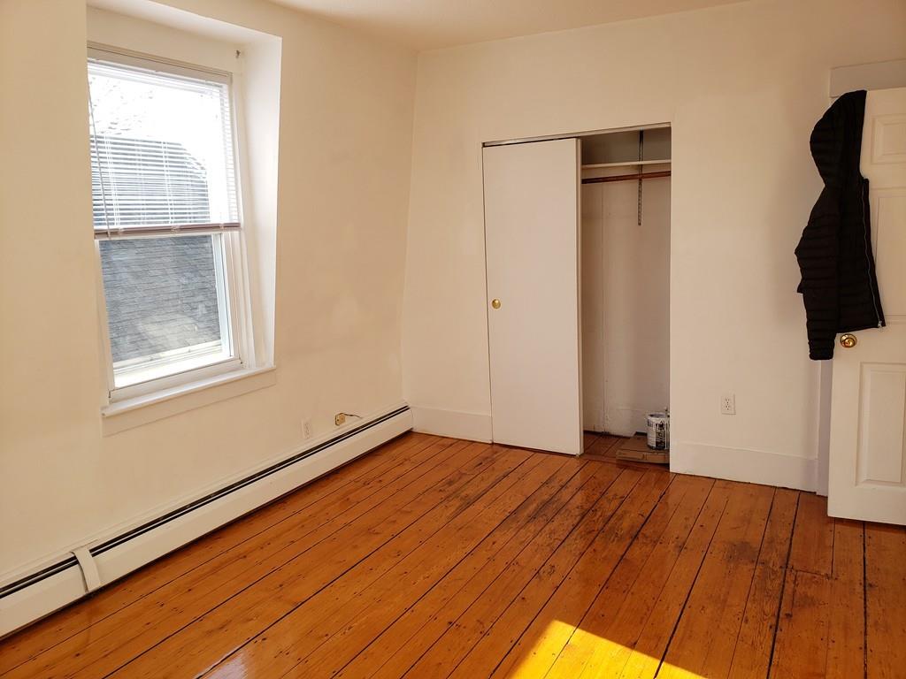 34 Springfield St # 3 Property Photo 6