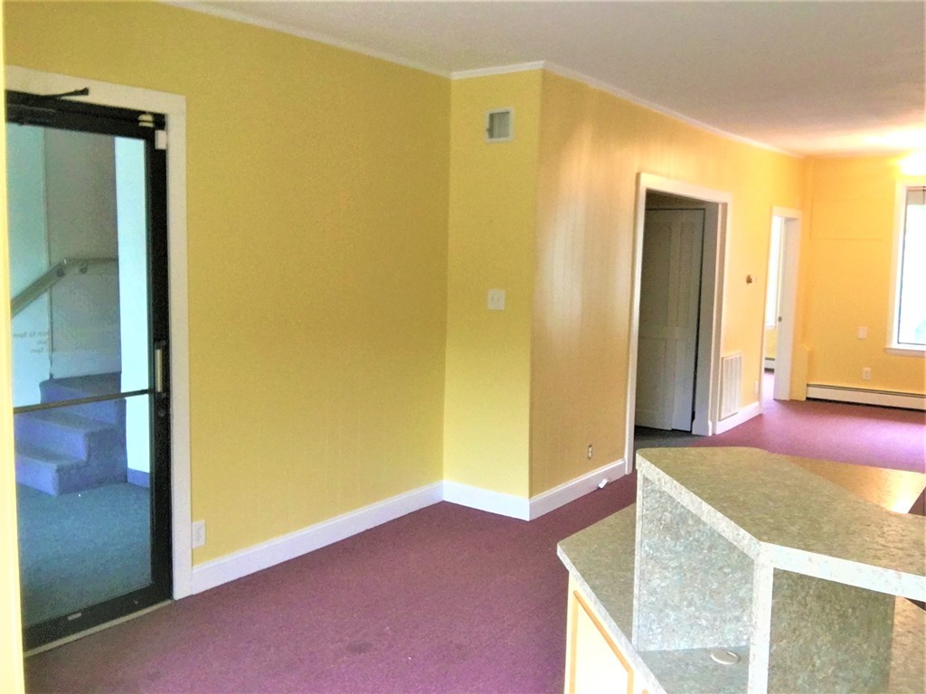 2 Summit Ave # 1 Property Photo 4