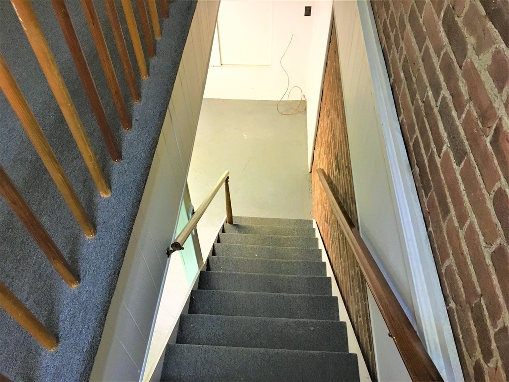2 Summit Ave # 1 Property Photo 11