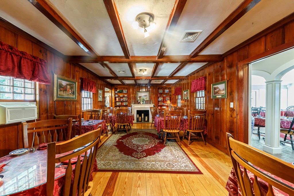 1 Water Street Property Photo 14