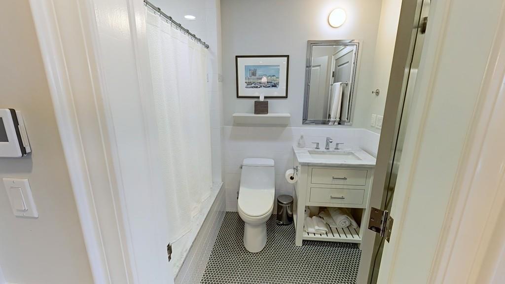 616 East Fourth Street # 404 Property Photo 25