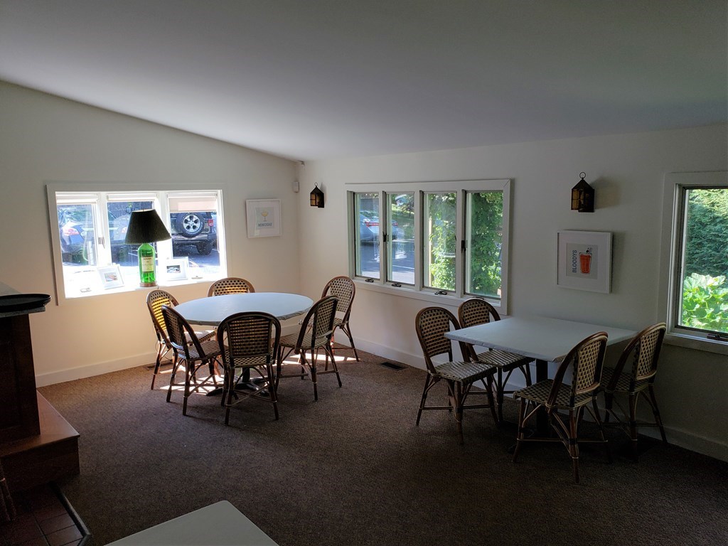 222 Main St Property Photo 18
