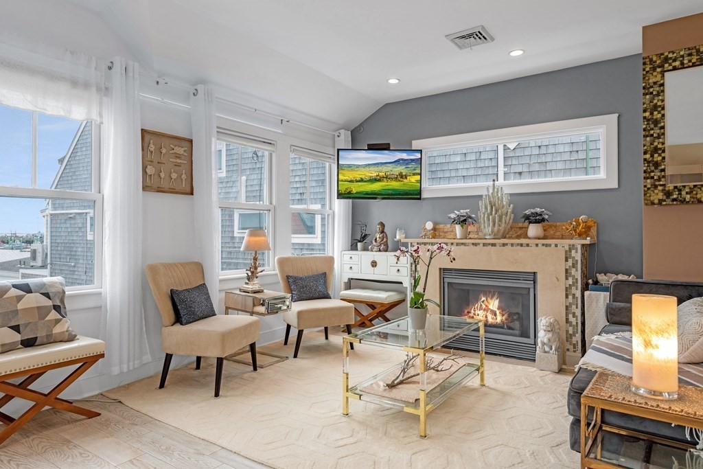 361b Commercial # U3 Property Photo 16