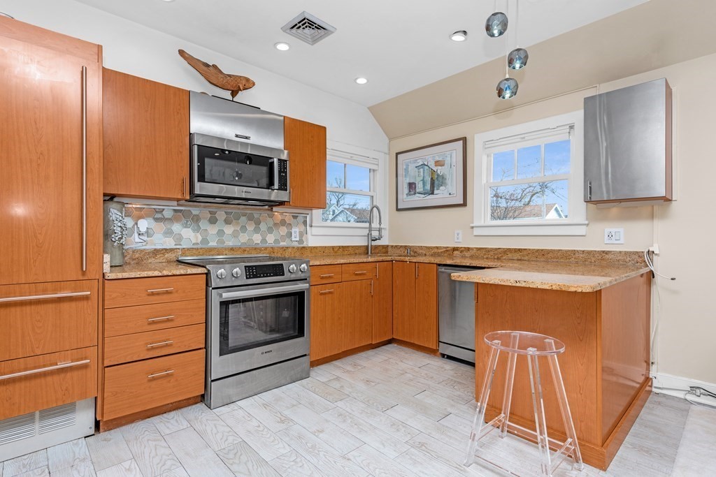 361b Commercial # U3 Property Photo 20