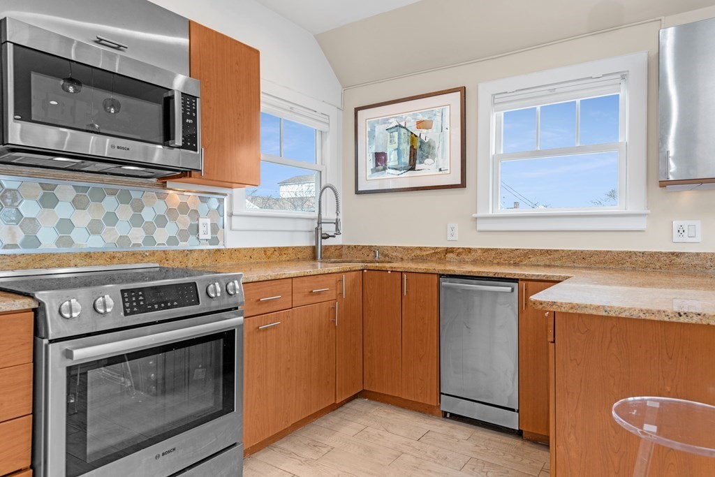 361b Commercial # U3 Property Photo 21