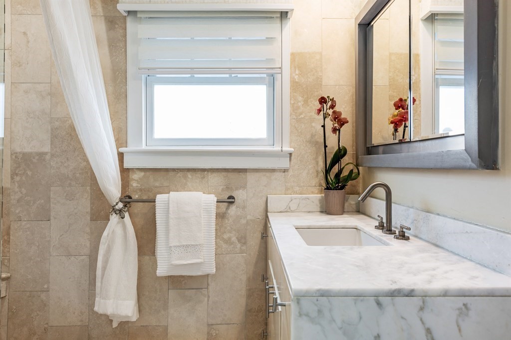 361b Commercial # U3 Property Photo 38
