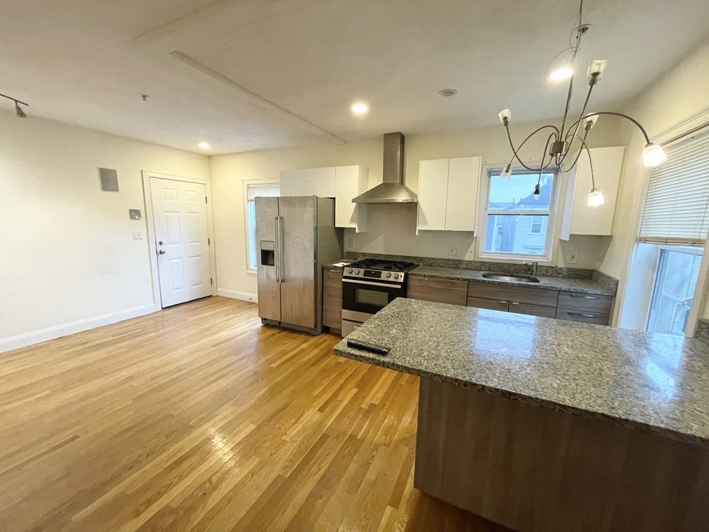 128 Hillside Street # 2 Property Photo 3