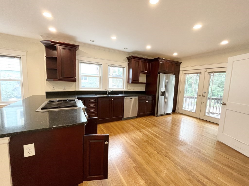15 Sunset Street # 1 Property Photo 1