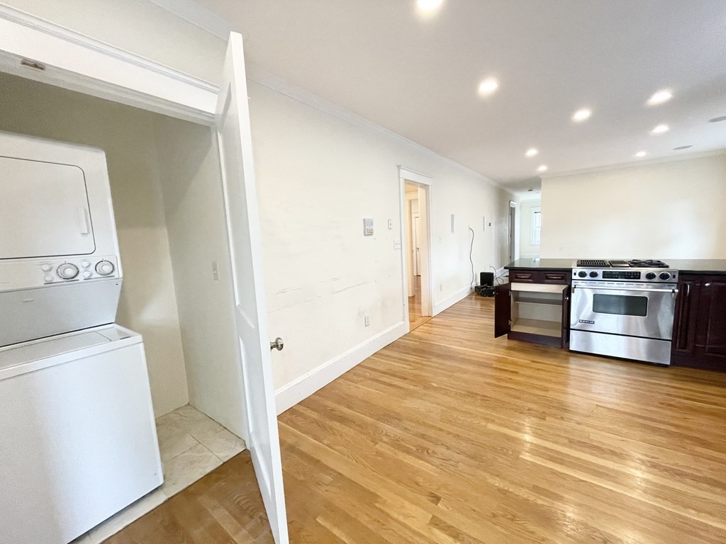 15 Sunset Street # 1 Property Photo 3