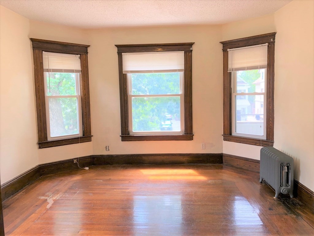 17 Kenwood Terrace # 2 Property Photo 20