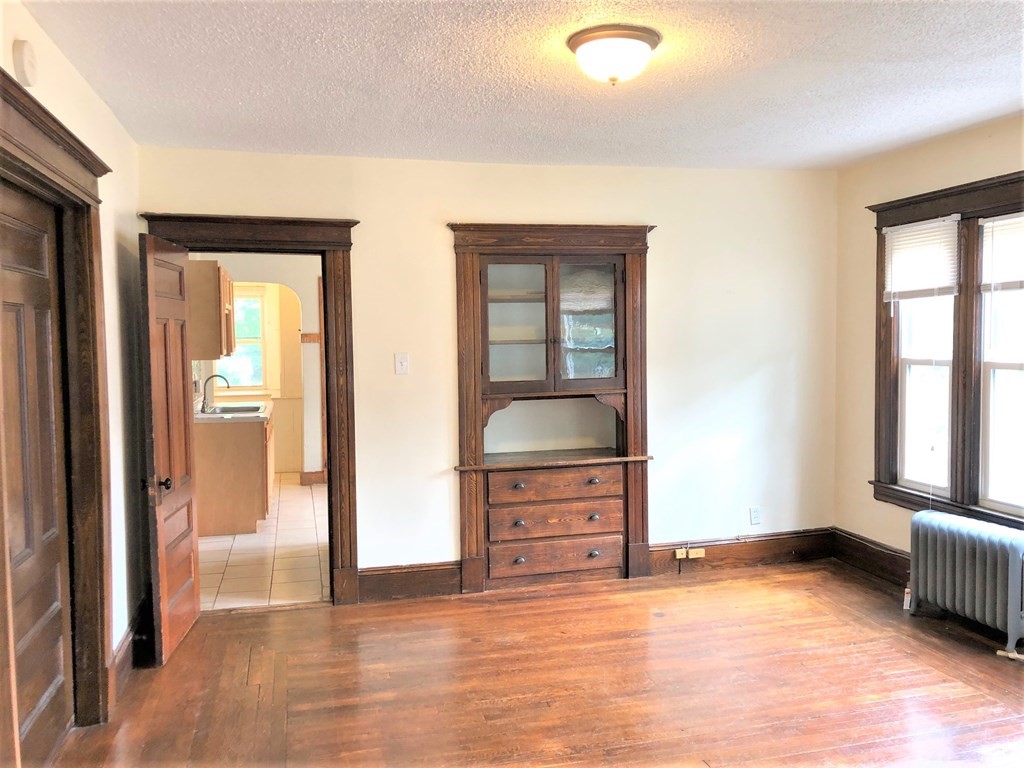 17 Kenwood Terrace # 2 Property Photo 27