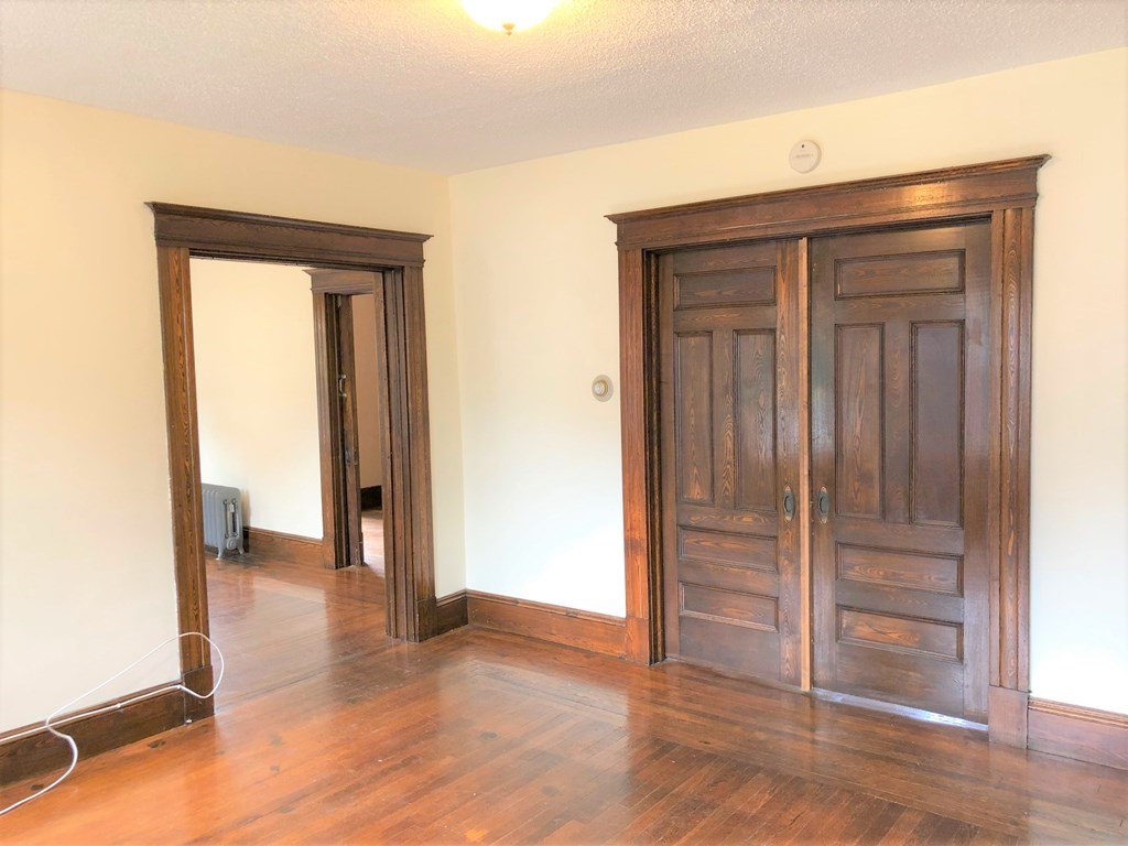 17 Kenwood Terrace # 2 Property Photo 28