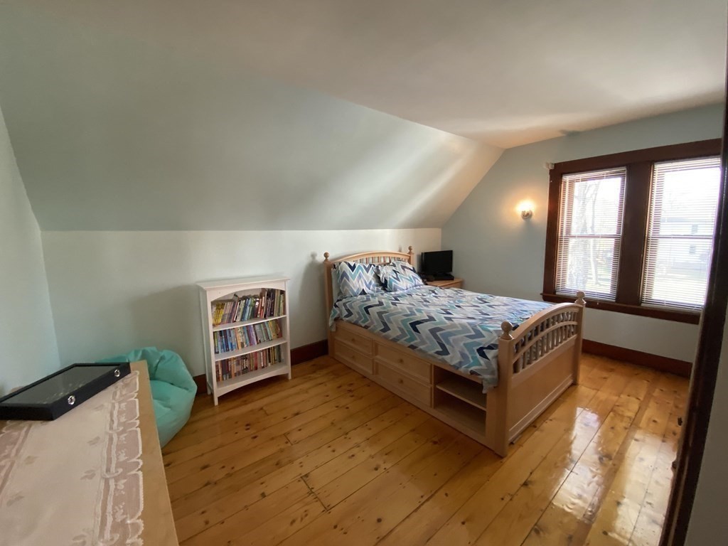 25 Forest Avenue Property Photo 20