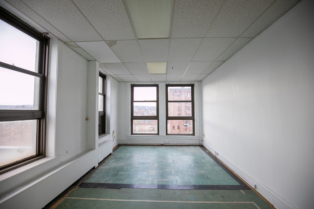 302-322 High St Property Photo 4