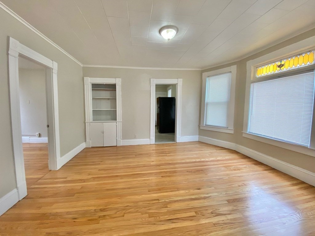 39 Acushnet Avenue Property Photo 8
