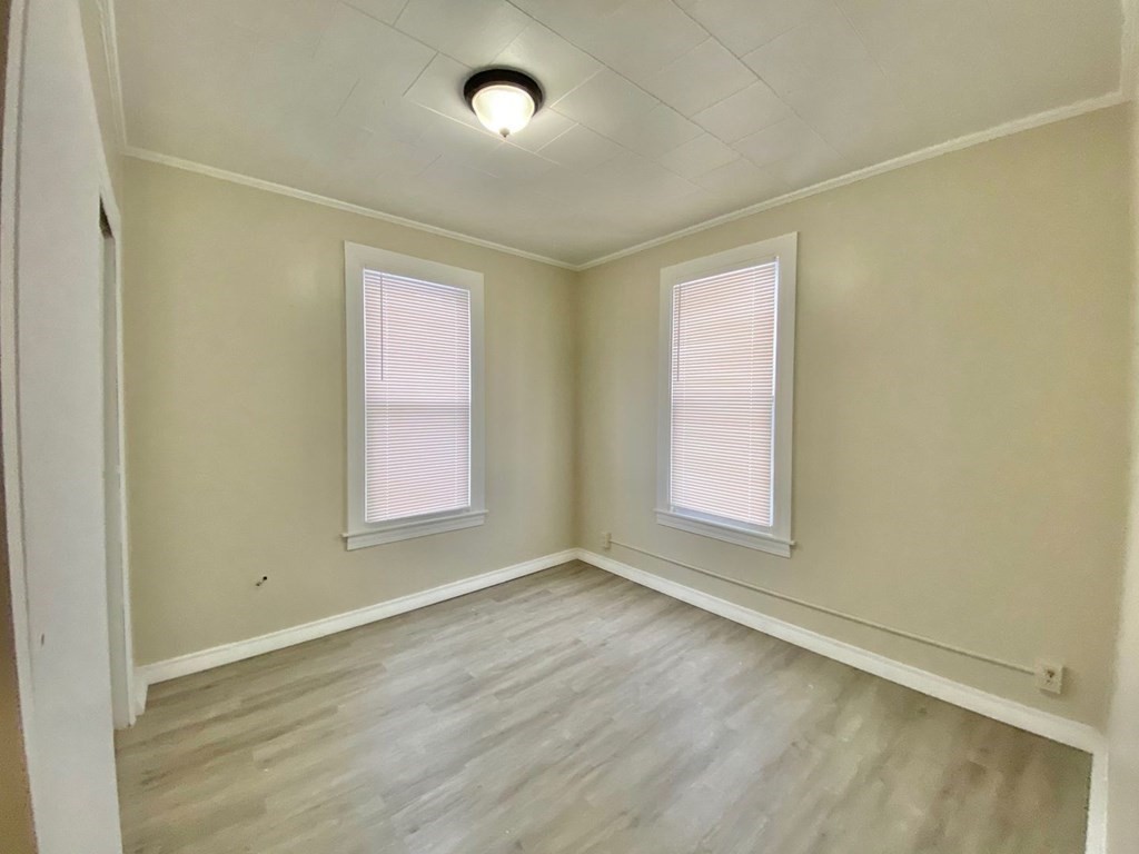 39 Acushnet Avenue Property Photo 12