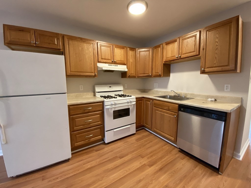 92 Hammond Street # 5 Property Photo 1