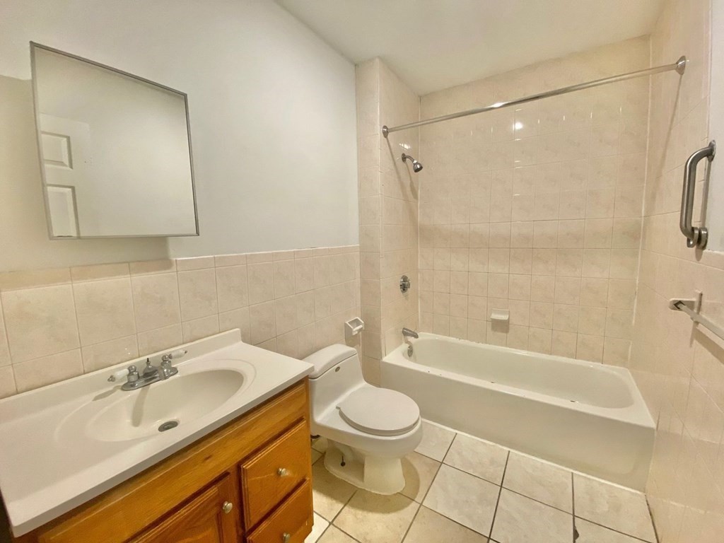 185 Chestnut Street # 1l Property Photo 8