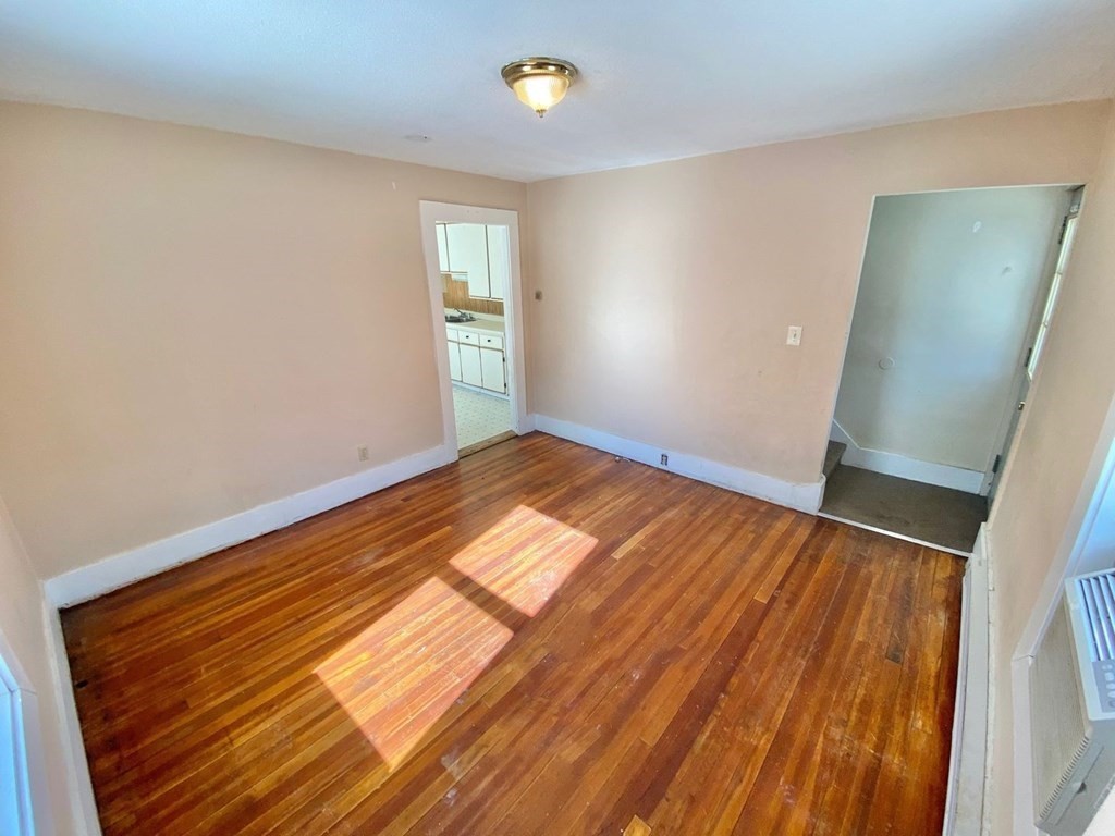 42 Stewart Street # 1 Property Photo 6