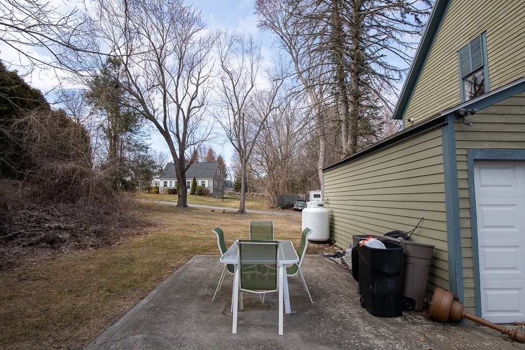 4 Spring St Property Photo 5