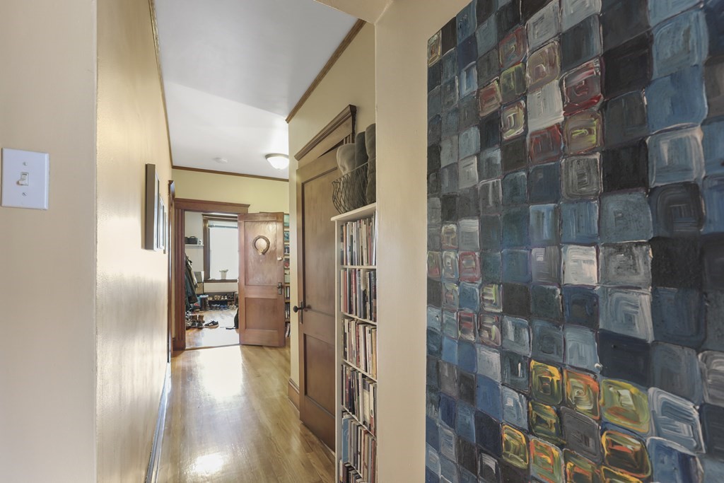 37 Gladstone # 2 Property Photo 12