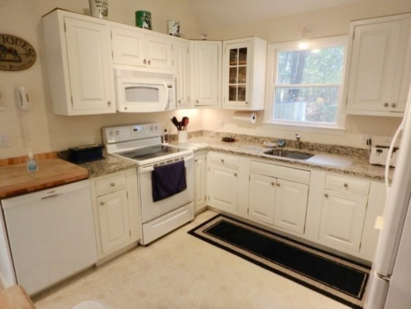 83 Ashton Way Vh409 Guest Property Photo 6