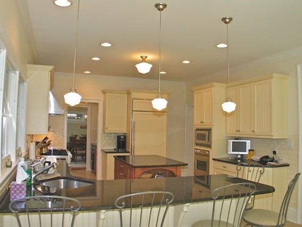 37 Mempremagog Ave Vh410 Property Photo 5