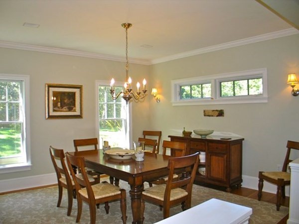 37 Mempremagog Ave Vh410 Property Photo 7