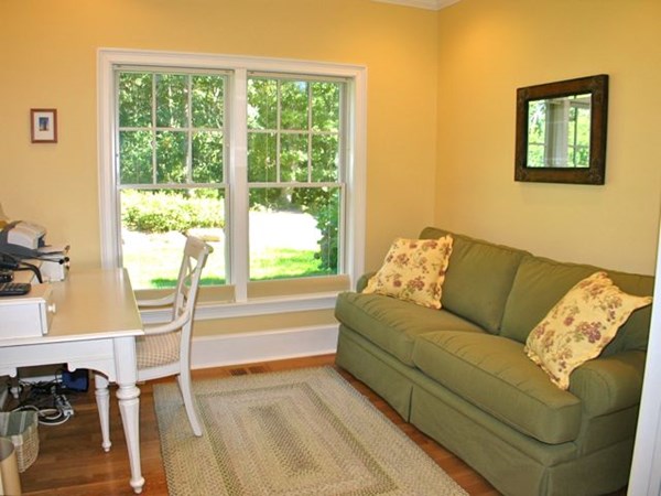37 Mempremagog Ave Vh410 Property Photo 11