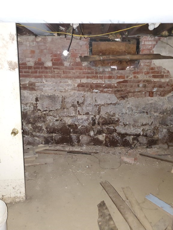 15 Kenyon St Property Photo 15