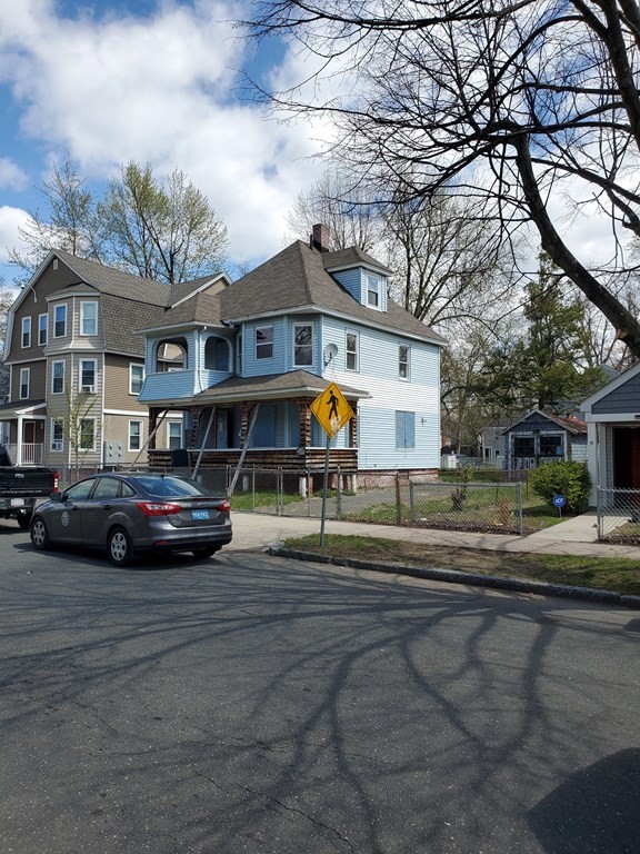 15 Kenyon St Property Photo 33