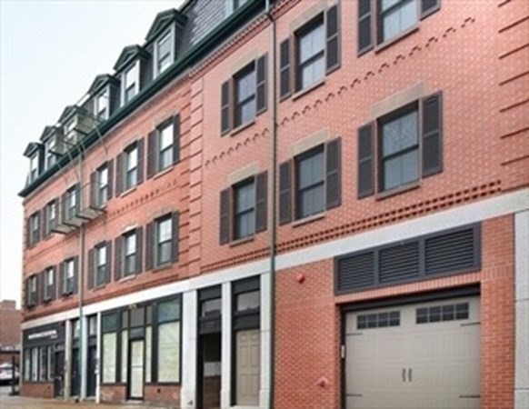 122 W Broadway # 6 Property Photo 1