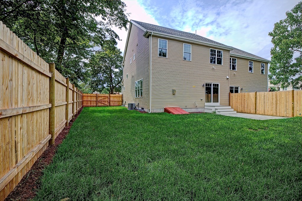 167 N Main St # A Property Photo 11