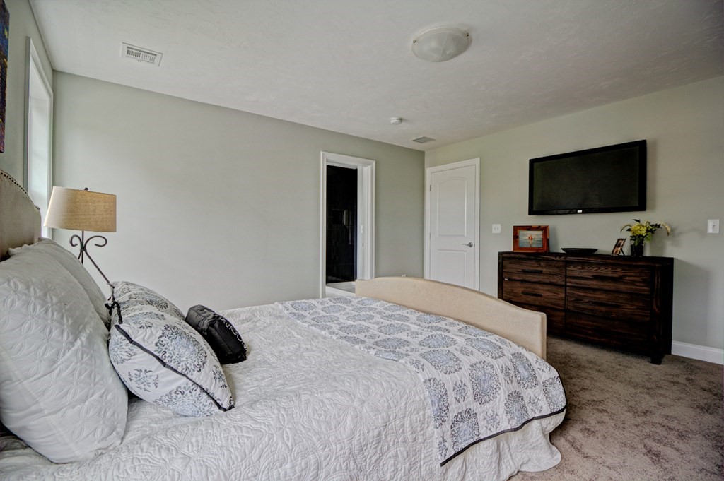 167 N Main St # A Property Photo 19