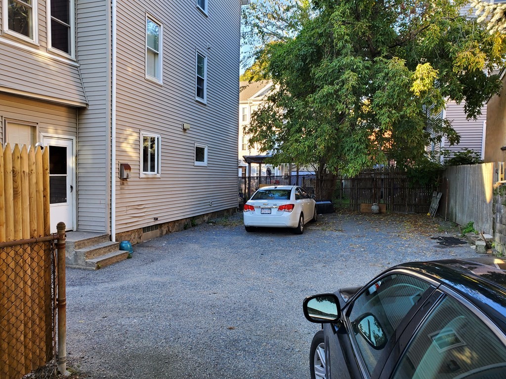 178 Thomas St Property Photo 5